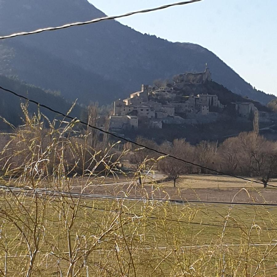 Mas De Reilhanette Montbrun-les-Bains Bagian luar foto