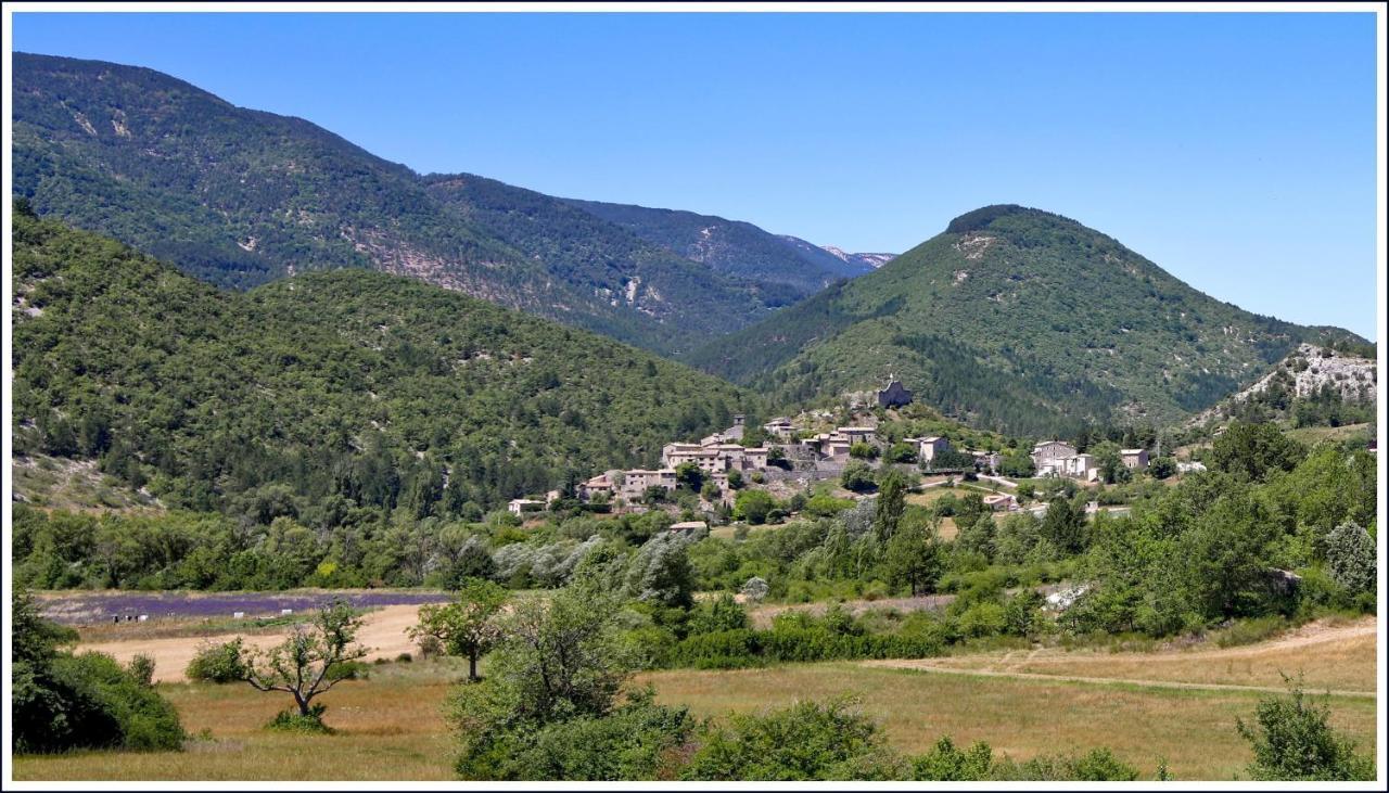 Mas De Reilhanette Montbrun-les-Bains Bagian luar foto