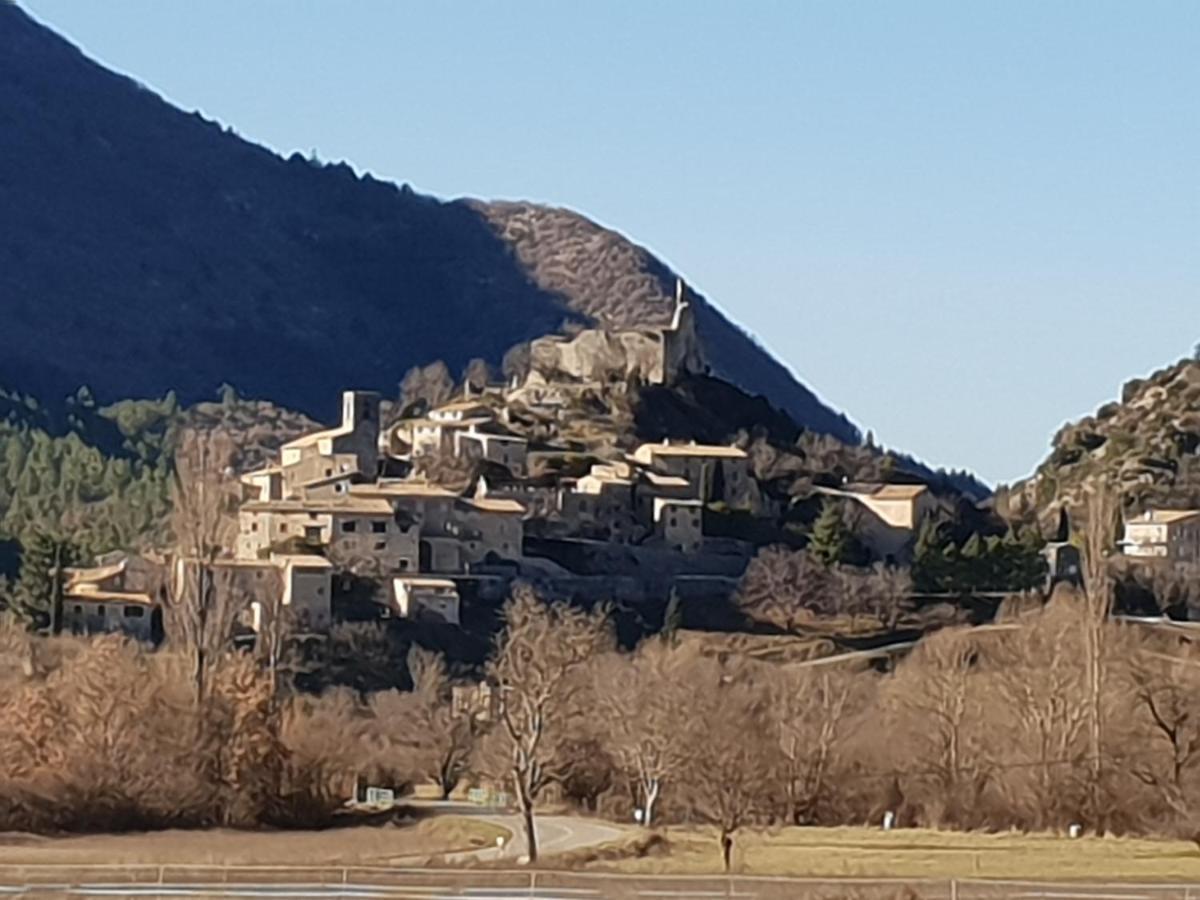 Mas De Reilhanette Montbrun-les-Bains Bagian luar foto